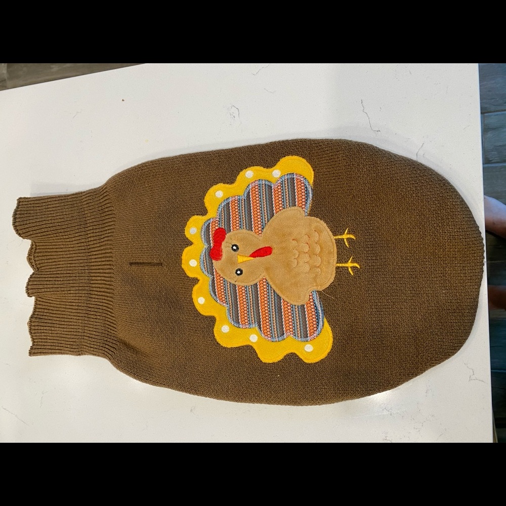 Dog Sweater Size L Expawlorer NWT